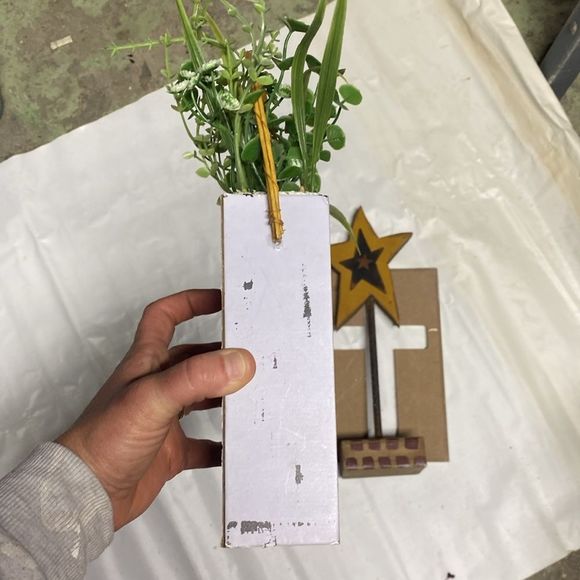 Primitive home decor bundle - Picture 12 of 12